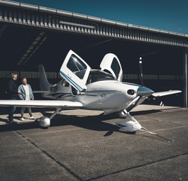 Privatflugzeug: Teuer, aber nicht so teuer wie man denkt.