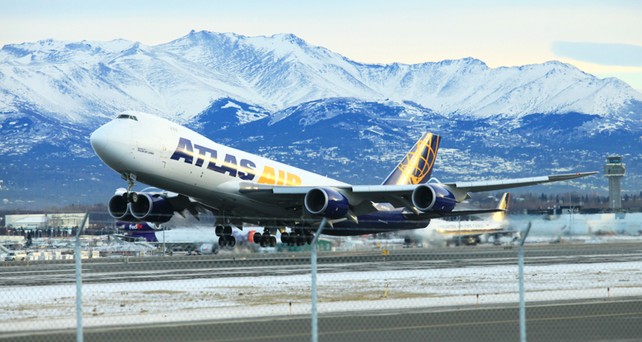 Flieger von Atlas Air in Anchorage: Der Flughafen ist für Fracht sehr gut gelegen.