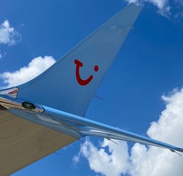 Winglet einer Boeing 737 Max von Tuifly: Die Saisons in Europa werden länger.