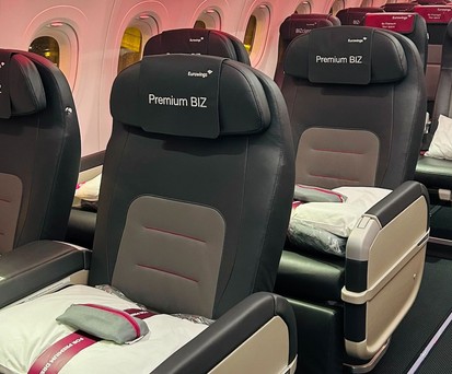 Business Class mit 2-2-Bestuhlung bei Eurowings: Gibt es künftig in acht Flugzeugen.