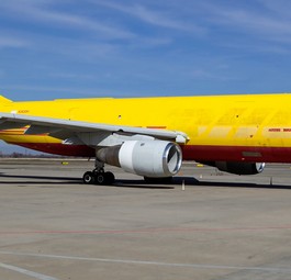 Der Airbus A300 F in Bischkek: Noch in DHL-Farben, aber ohne Schriftzug.