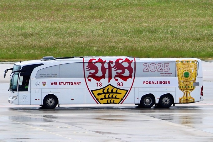  ...  in Stuttgart an. Sie hatten am Abend zuvor das Finale des prestigeträchtigen ....