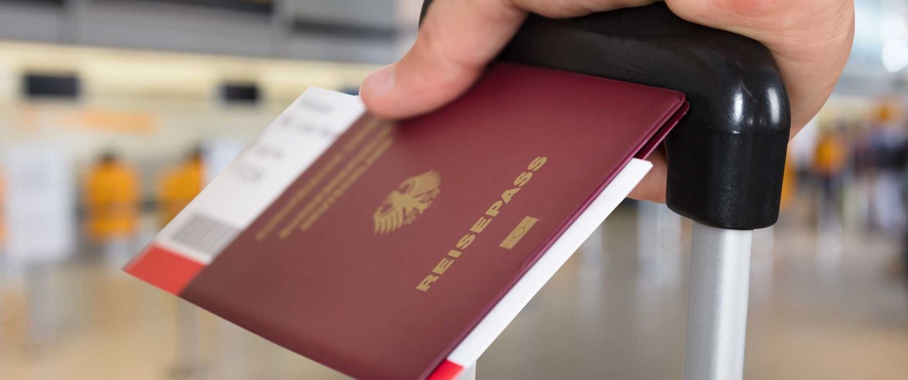 Reisepass der Bundesrepublik Deutschland: Die EU-Kommission plant eine digitale Version.