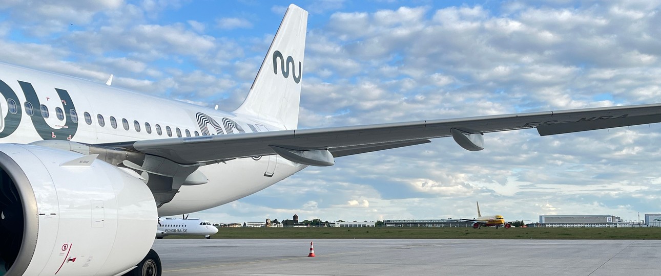 Airbus A320 Neo von Marabu: Das Flugzeug mit der Kennung ES-MBD ist momentan am Boden.
