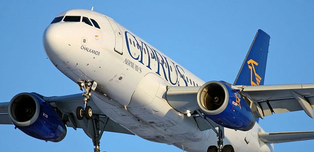 Das Ende von Cyprus Airways ist für andere ein Anfang: Aegean und Blue Air wollen neue Verbindungen von Zypern anbieten.