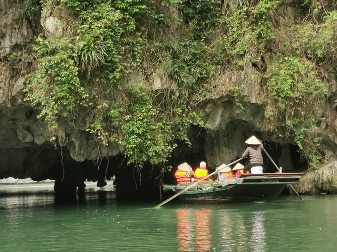 Höhle in Halong