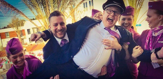 Crew von Wow Air in Los Angeles: Die Airline baut ein Busines-Angebot auf.