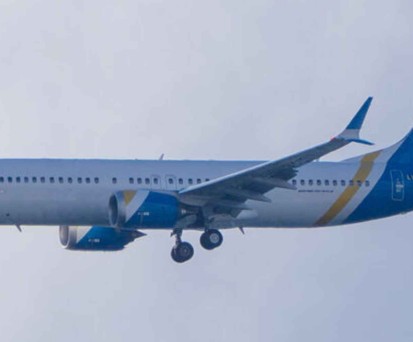 Die Boeing 737 Max 8 in der Lackierung von Ukraine International: Der Jet fliegt künftig in Südamerika.