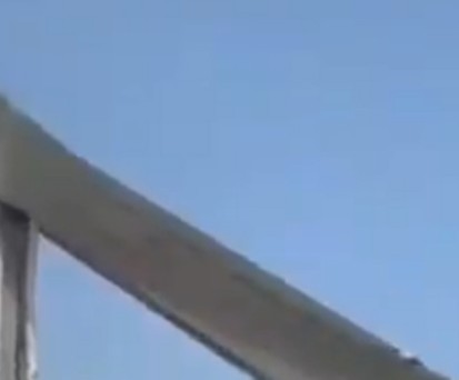 Flügel und Fluggastbrücke: Sollten nicht in Kontakt kommen.