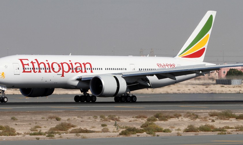 Boeing 777 von Ethiopian: In der Decke versteckten sich Flüchtende.