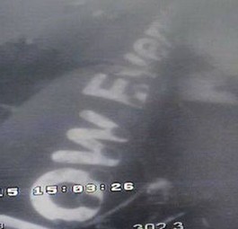 Der Rumpf des A320 von Air Asia: Er bleibt wohl für immer auf dem Boden der Javasee.