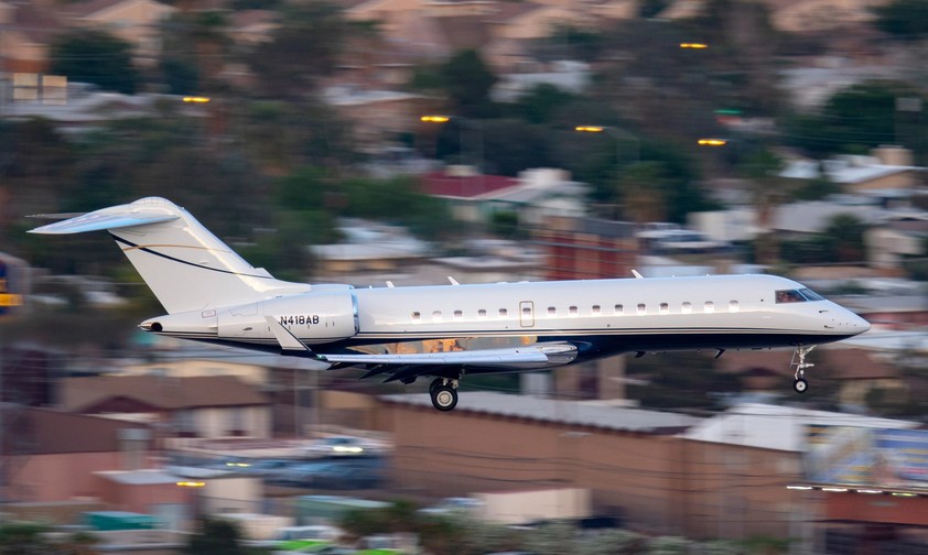 Bombardier Global Express landet in Las Vegas: Businessjet-Anbieter melden einen Nachfrageboom.