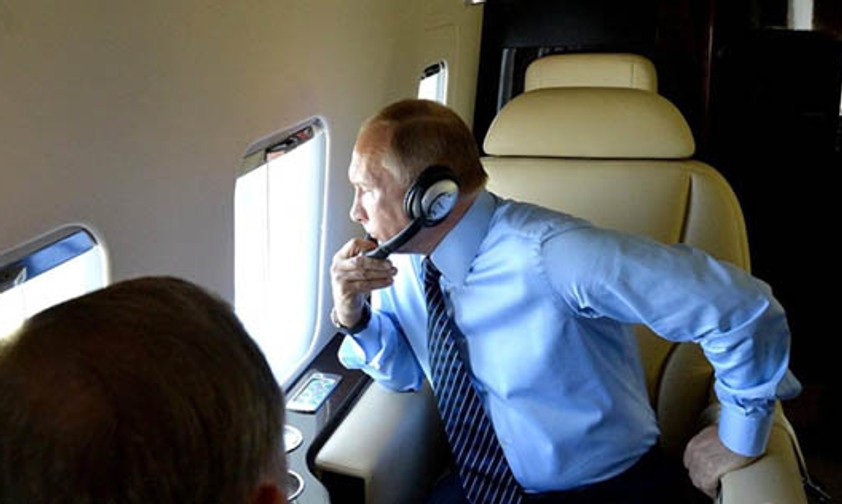 Ein Blick in Putins fliegenden Kreml