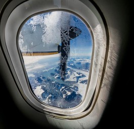 Mit Turbopropmaschinen bedient Air Iceland Connect Inlandsziele und Destinationen auf Grönland und den Färöern.