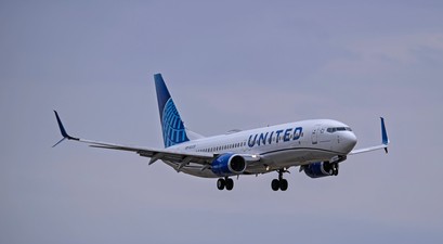 united airlines boeing 737 800