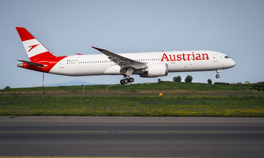 boeing 787 austrian airlines oe lpm