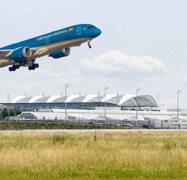 Eine Boeing 787 von Vietnam Airlines: Die Fluggesellschaft will Oktober München in ihr Streckennetz aufnehmen.