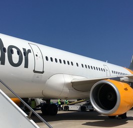Jet von Condor: Wer rettet den Ferienflieger?