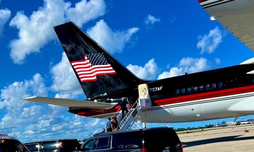 Donald Trumps Boeing 757: Wieder unterwegs.