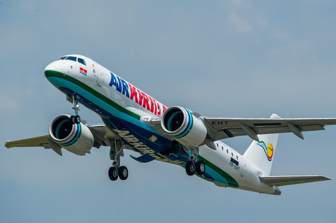 Die erste Embraer E190-E2 von Air Kiribati.
