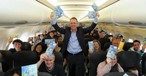 Tiger Airways Australia Chef Andrew David an Bord des Erstfluges nach Sydney. Hier eröffnet die Airline eine neue Basis.