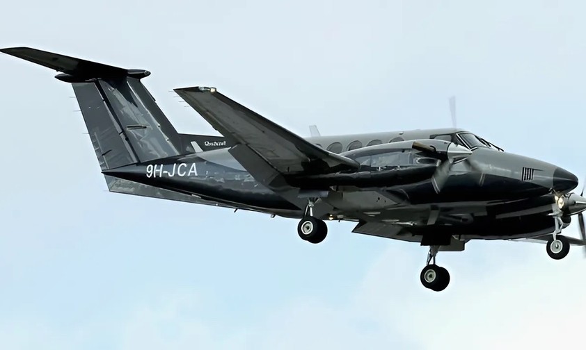 Beechcraft 200 Super King Air von Small Fly: Die maltesische Airline gewann eine Ausschreibung in Italien.