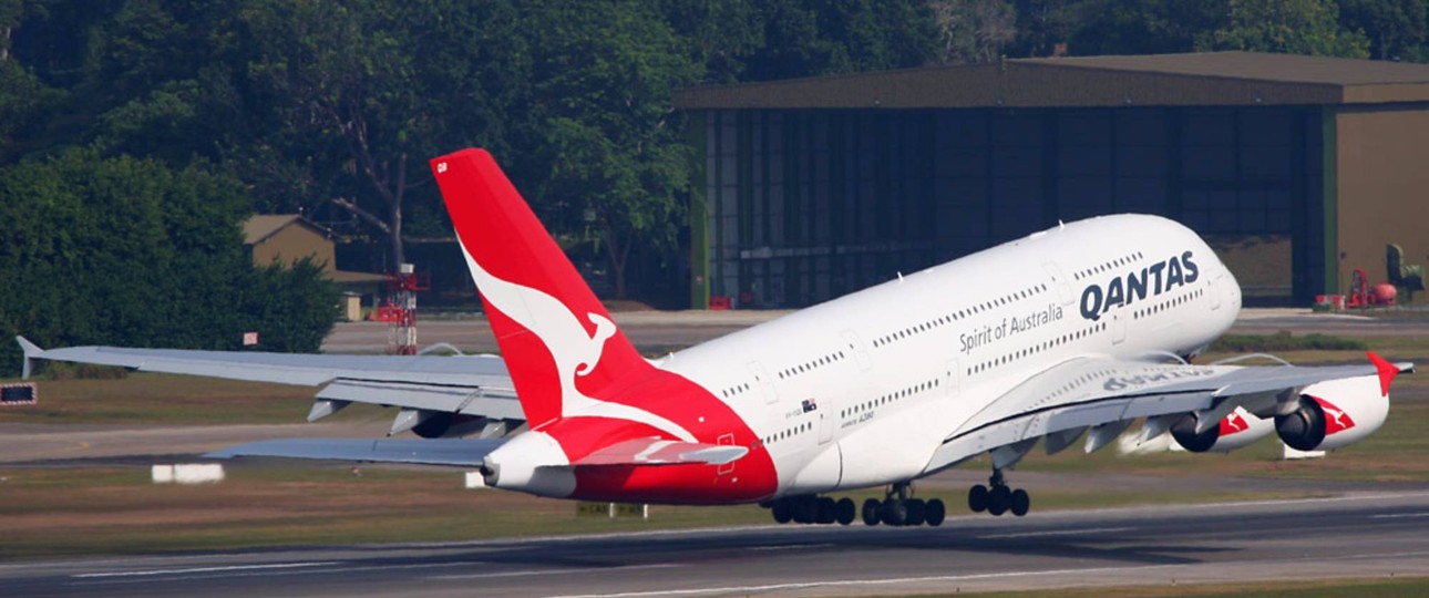 Ein Airbus A380 von Qantas: Einer hatte einen Fremdkörper im Triebwerk.