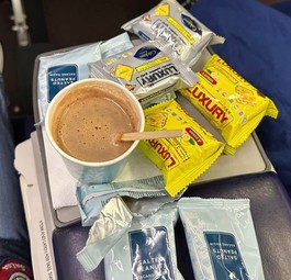 Das servierte Malaysia Airlines ihren Business-Class-Gästen Anfang September: Das Angebot ist wenig üppig.