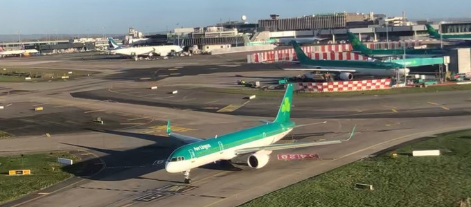 Im Vergleich zur alten Farbgebung von Aer Lingus ist das aber deutlich weniger.