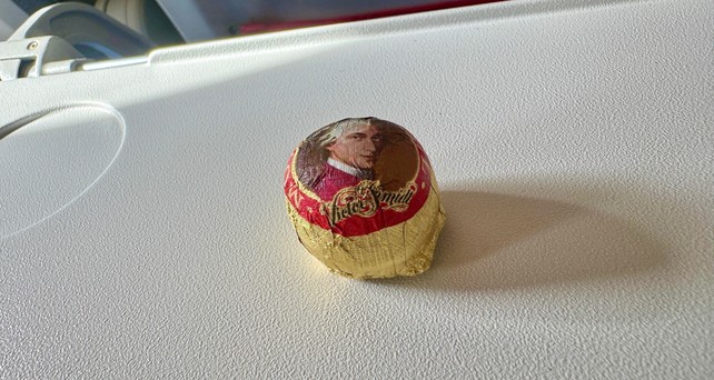 mozartkugel austrian airlines 2