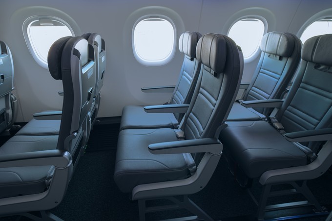 Die Fluglinie bietet in den Regionaljets 132 Economy-Sitze mit unterschiedlichem Sitzabstand.