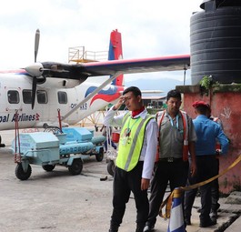 Harbin Y12 von Nepal Airlines: Chinesische Regionalflieger verursachten Verluste.