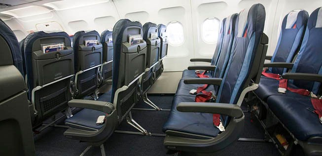 Die neuen Sitze von Air Serbia: Mehr ist hier mehr - trotz mehr Sitzen mehr Komfort, verspricht die Fluglinie.