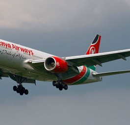 B777 von Kenya Airways: Bald verstärkt in die Golfregion.