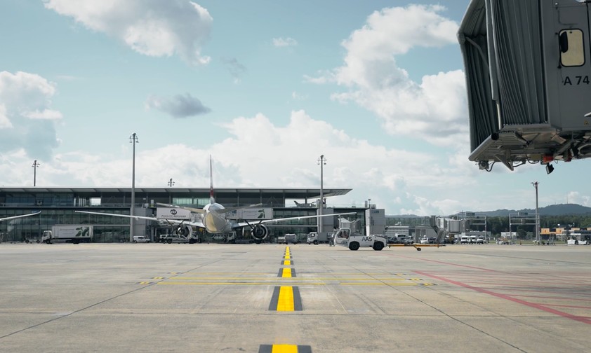 Fahrzeug von AAS am Flughafen Zürich: Bald nicht mehr aktiv.