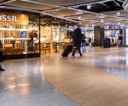 Flughafen Düsseldorf: Angebote an allen Seiten.