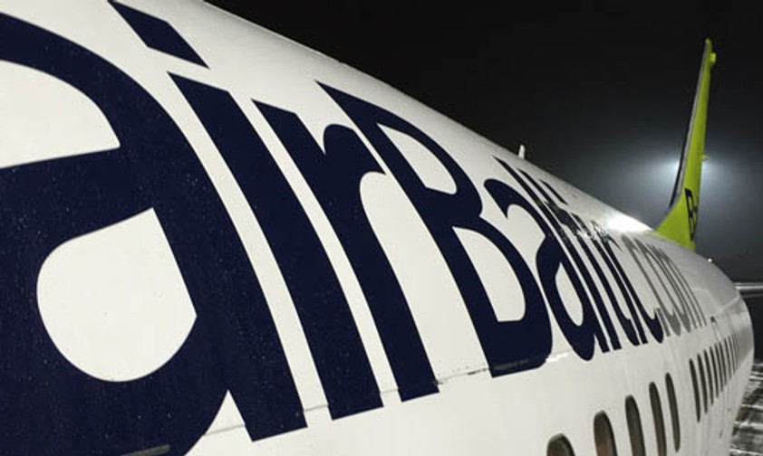 Flieger von Air Baltic: Die Airline sucht Geldgeber.