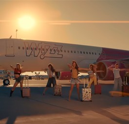 INNA und Wizz Air: Das Video zu Wizz Away wurde am Flughafen Bukarest gedreht.