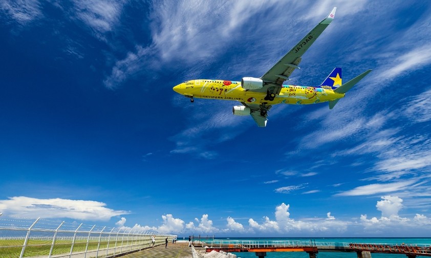 Boeing 737 von Skymark: Die Airlines ist bekannt für ihre Pikachu-Lackierung.