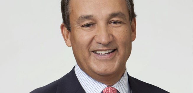 Oscar Munoz: Hat ein neues Herz bekommen.