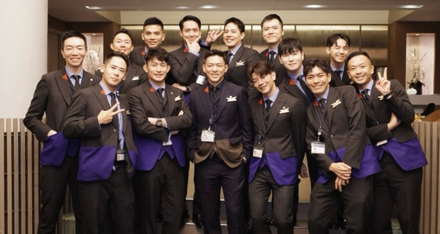 Flugbegleiter von China Airlines: Mitte November flog die erste rein männliche Crew nach New York.