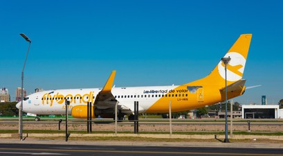 Boeing 737-800 von Flybondi: Die Billigairline hat seit elf Tagen keine Passagierflüge mehr durchgeführt.