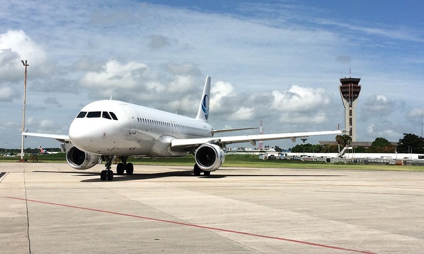 avion express flugzeug