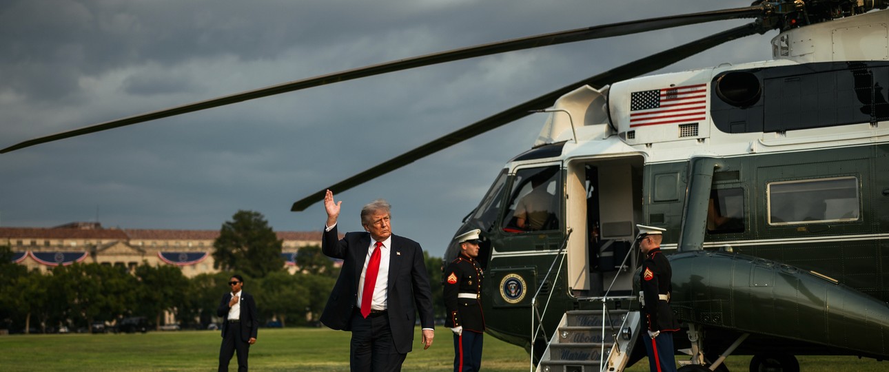 Marine One auf der Ellipse: Wegen der Bauarbeiten von hier unterwegs.