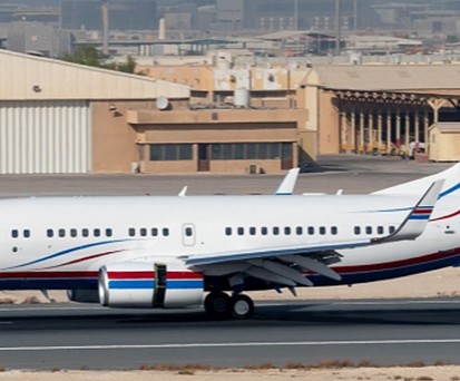 Die Boeing 737 von Rosneft: Soll dingfest gemacht werden.