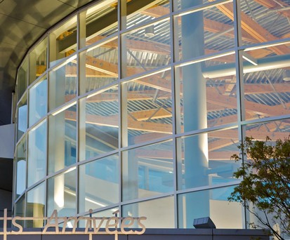 Flughafen von Victoria: Unbenutzbarer neuer Rollweg.