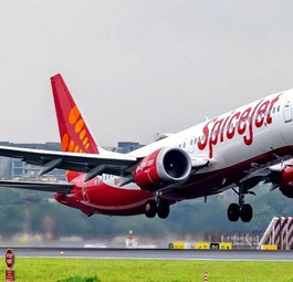Boeing 737 von Spicejet: Airline-Chef Ajay Singh will  wieder hoch hinaus.