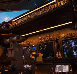 Cockpit: Sitzt in Zukunft hier nur noch ein Pilot?