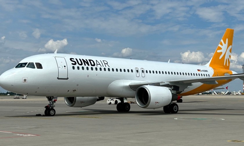 Sundairs Airbus A320 mit dem Kennzeichen D-ASMR: Die Airline wollte zum 1. August von Berlin Linienflüge nach Damaskus aufnehmen.