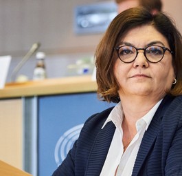 Adina Vălean: Zehn Prozent weniger Emissionen.